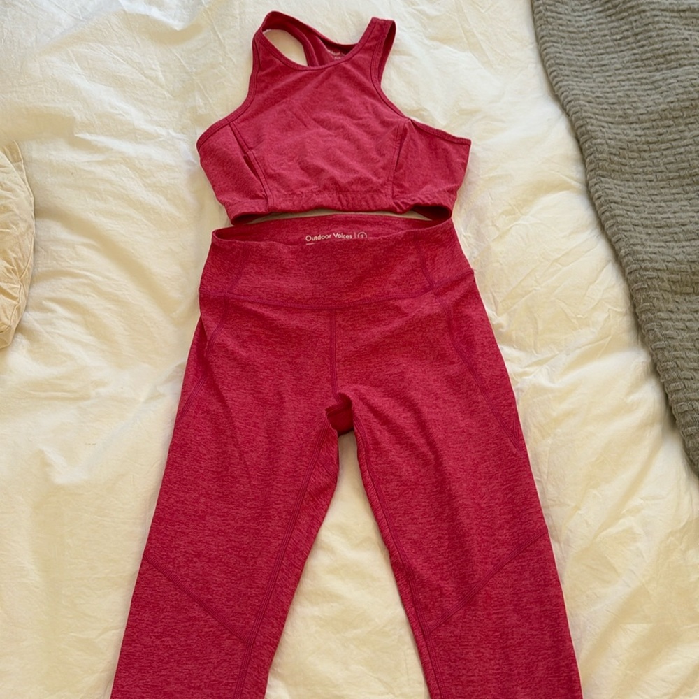 Outdoor Voices pink legging and sports bra set size S